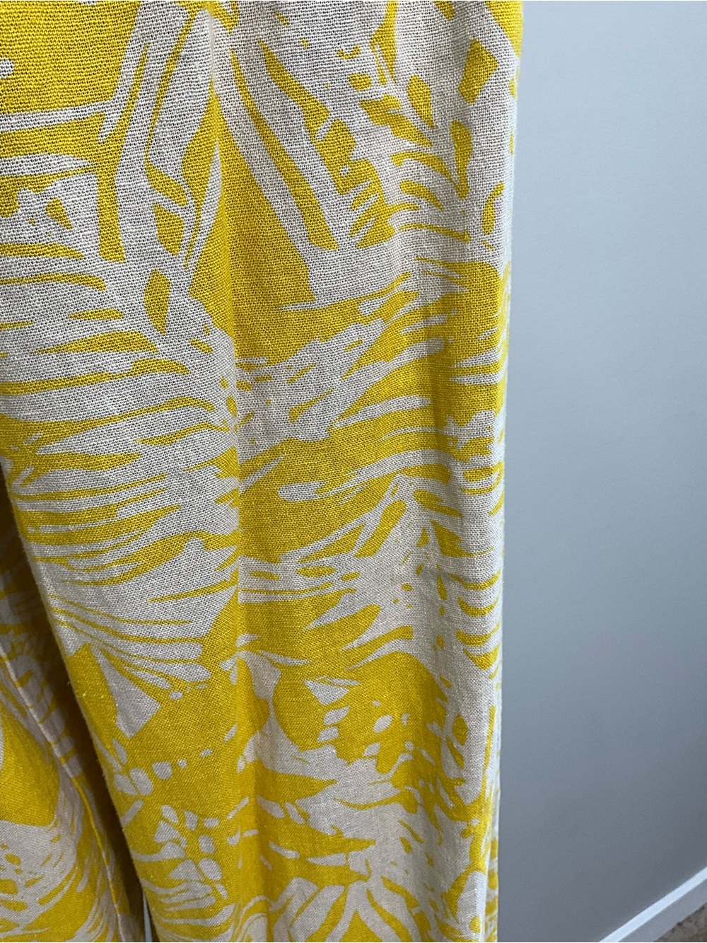 Tahari Yellow and White Wide Leg Pants - Picture 7 of 11